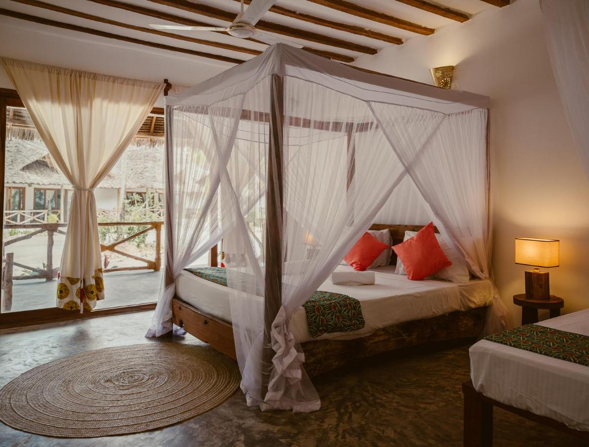 Joy Of Zanzibar Hotel Michamvi Kae Exterior photo